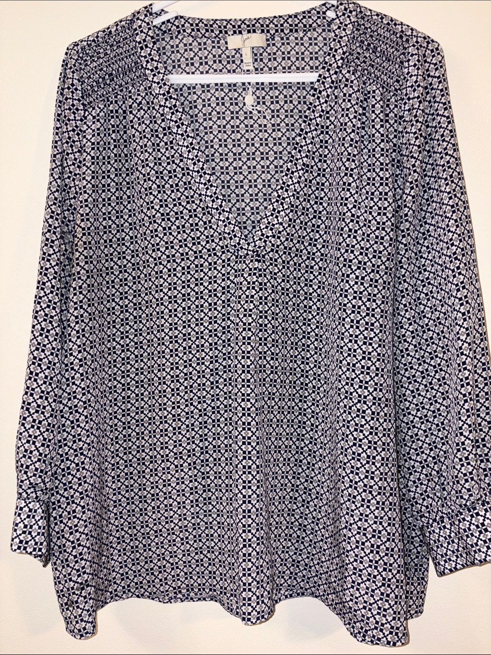 EUC JOIE Silk Mosaic Blouse (L)